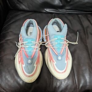 Balmain Men’s Sneakers in Light Blue, Pink and Cream